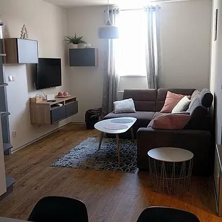 Apartman Jestrab C. 23 - U Kabinky Johannisbad Exterior foto